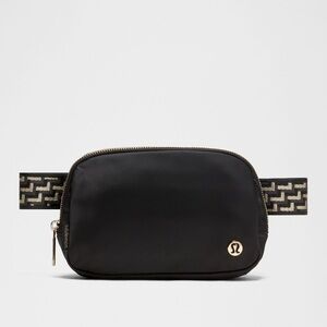 NWT Lululemon Everywhere Belt Bag 1L L Monogram Metallic Black/Gold $48 Rare